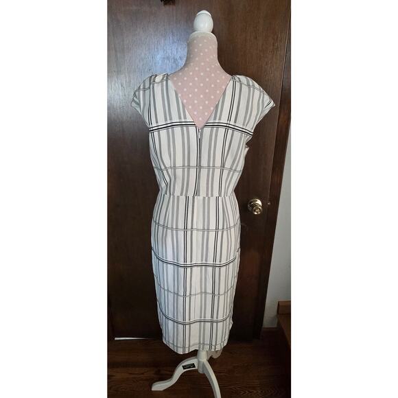 Beautiful Lewit Grid Check Cap Sleeve Dress In Ivory & Black Grid Stripe size 8 - Picture 5 of 11